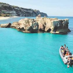 SEA SPORTS centro nautico - Gite in barca, Noleggio imbarcazioni, SUP, Canoe, pedalò