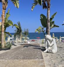 Myko’s Seaside club