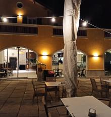Villa Eva Restaurant & Beach