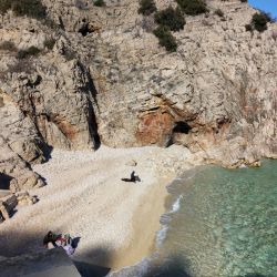 Klancac beach'in fotoğrafı çok temiz temizlik seviyesi ile