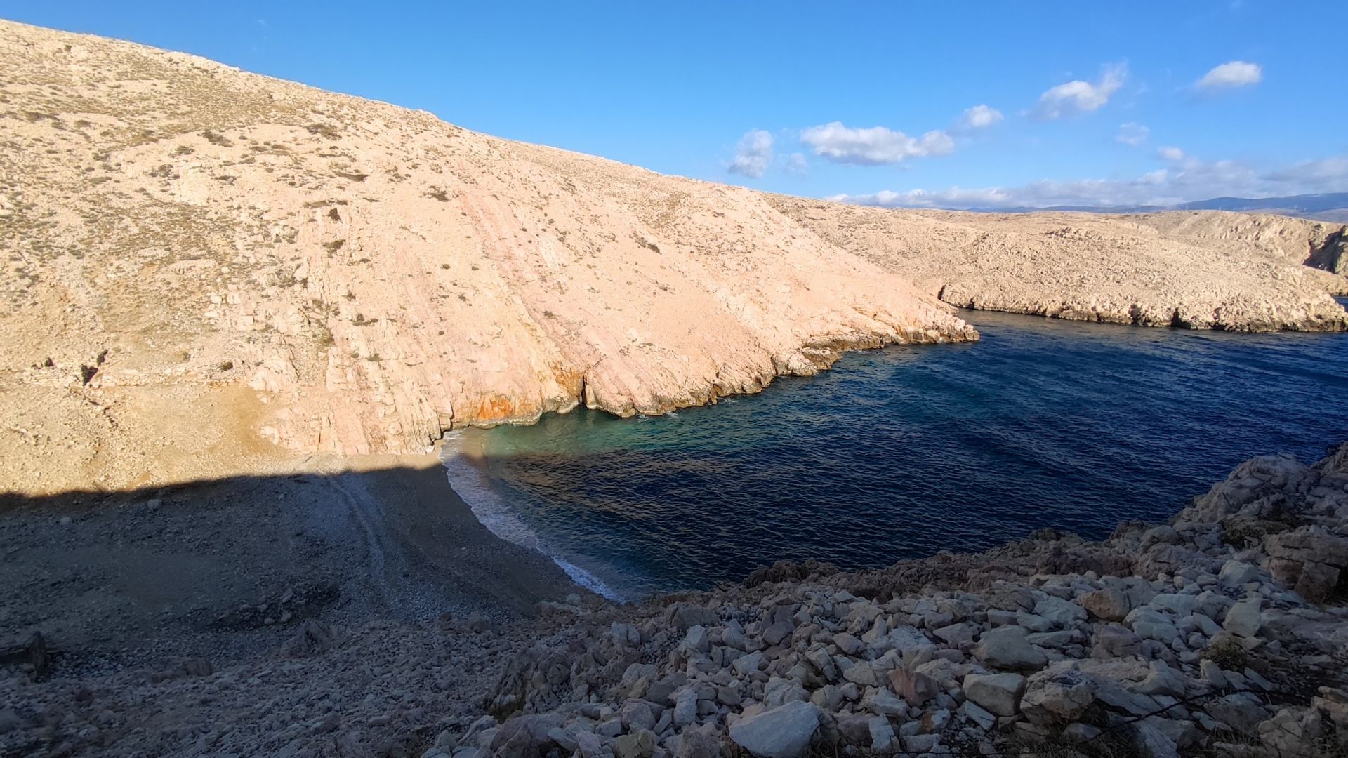 Konjska beach'in fotoğrafı doğal alan içinde bulunmaktadır