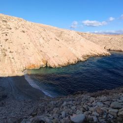 Konjska beach'in fotoğrafı çok temiz temizlik seviyesi ile