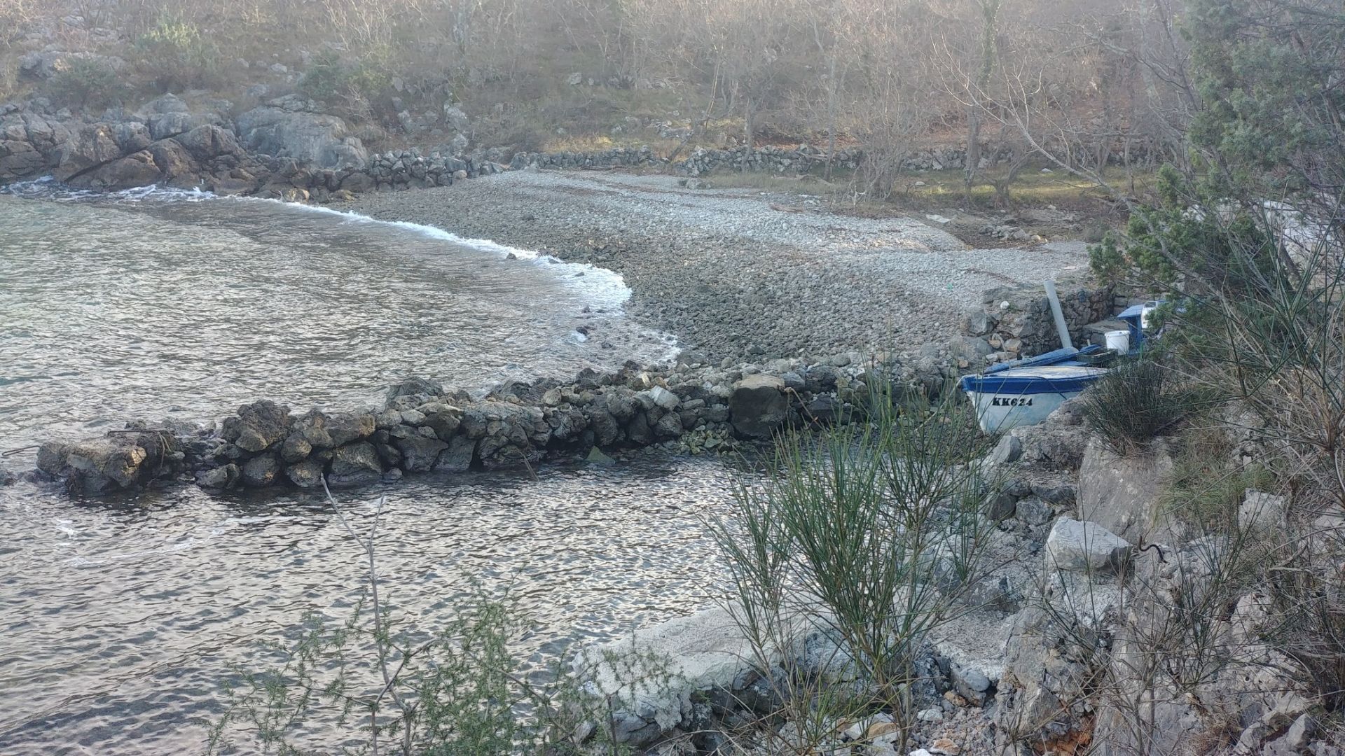 Pero beach II'in fotoğrafı küçük koy ile birlikte