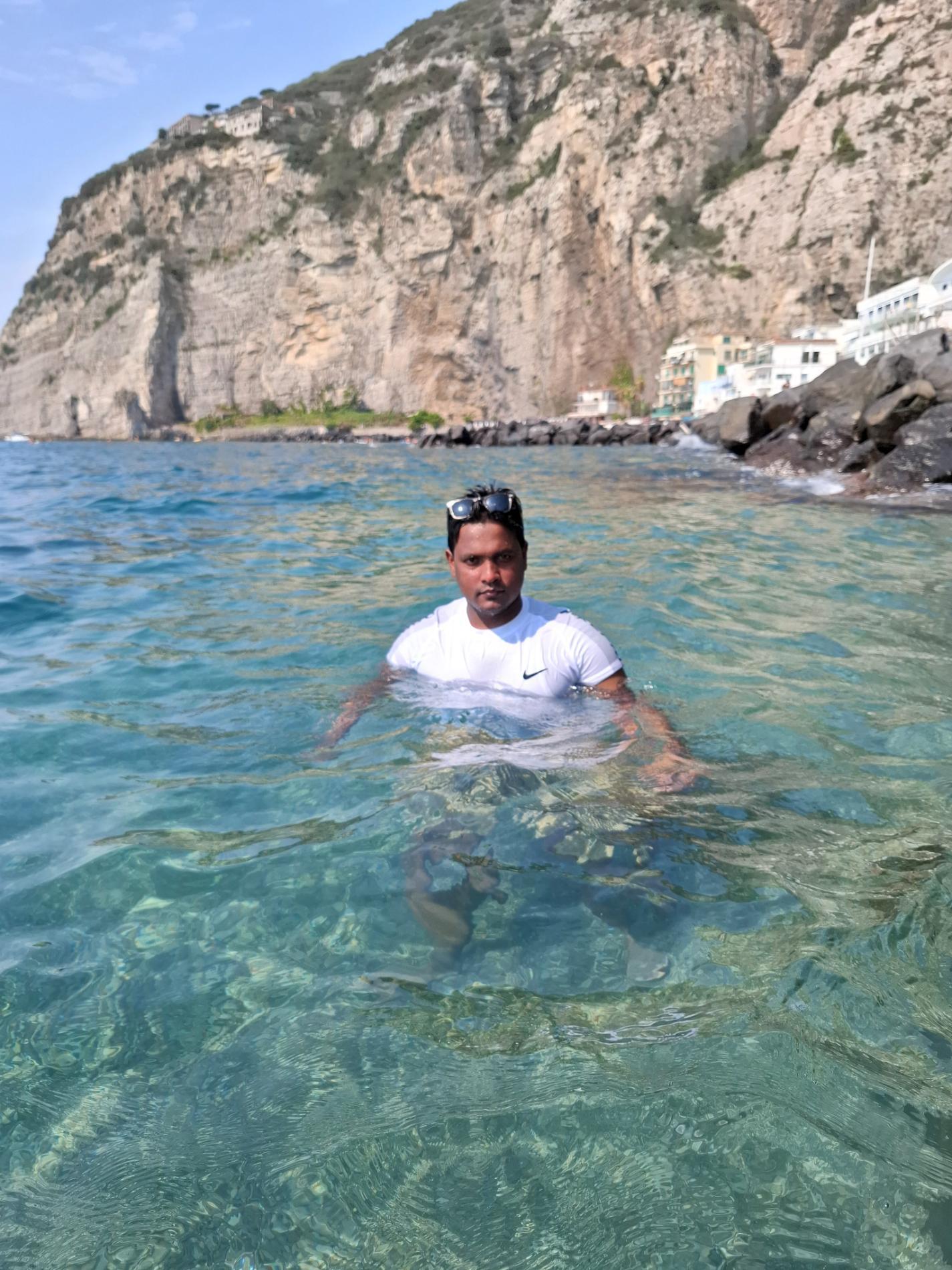 Spiaggia di Meta II'in fotoğrafı - rahatlamayı sevenler arasında popüler bir yer