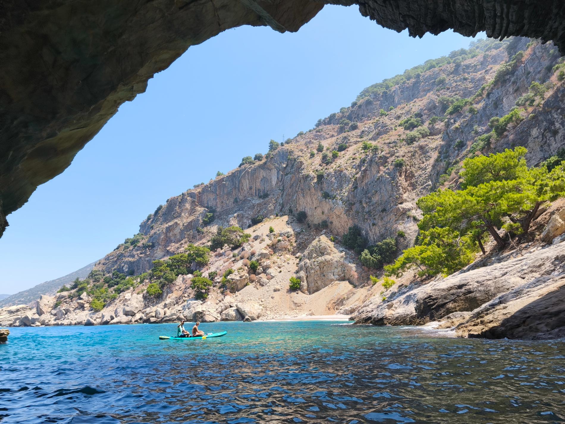 Blue Cave beach'in fotoğrafı doğal alan içinde bulunmaktadır