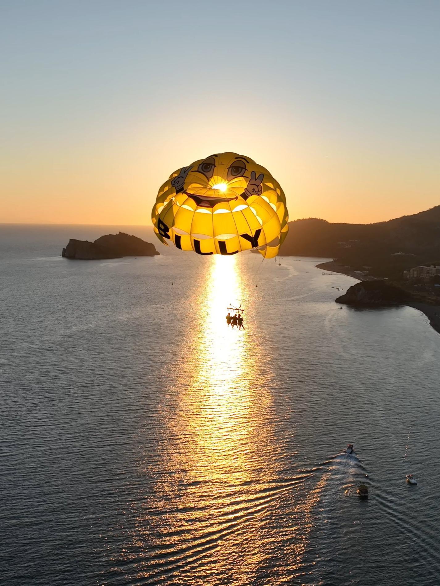 Sarıgerme Plajı'in fotoğrafı - rahatlamayı sevenler arasında popüler bir yer