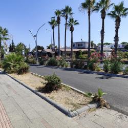 Turgutreis beach'in fotoğrafı - rahatlamayı sevenler arasında popüler bir yer