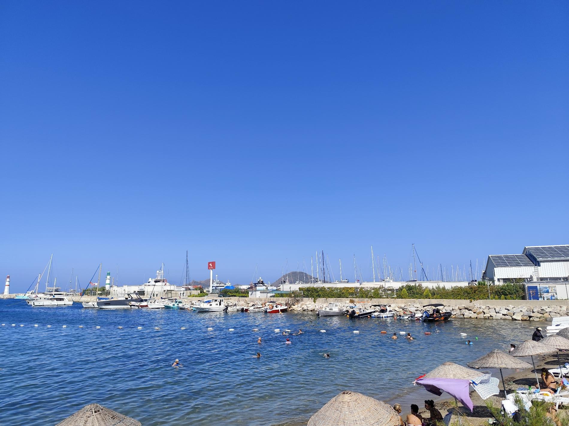 Turgutreis beach'in fotoğrafı ve yerleşim