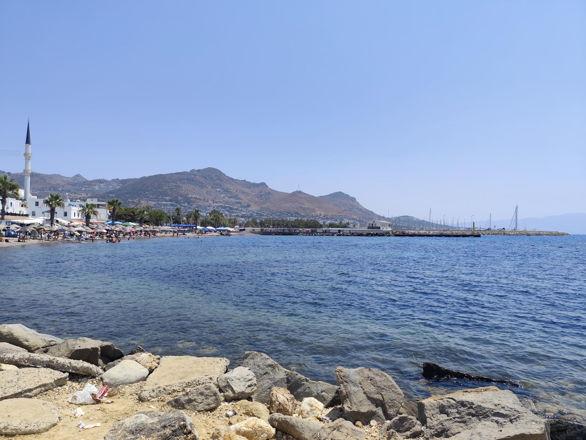 Ayvan beach'in fotoğrafı imkanlar alanı
