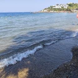 Kadıkalesi Plajı'in fotoğrafı - rahatlamayı sevenler arasında popüler bir yer