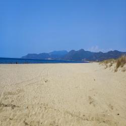 Pamucak beach'in fotoğrafı ve yerleşim