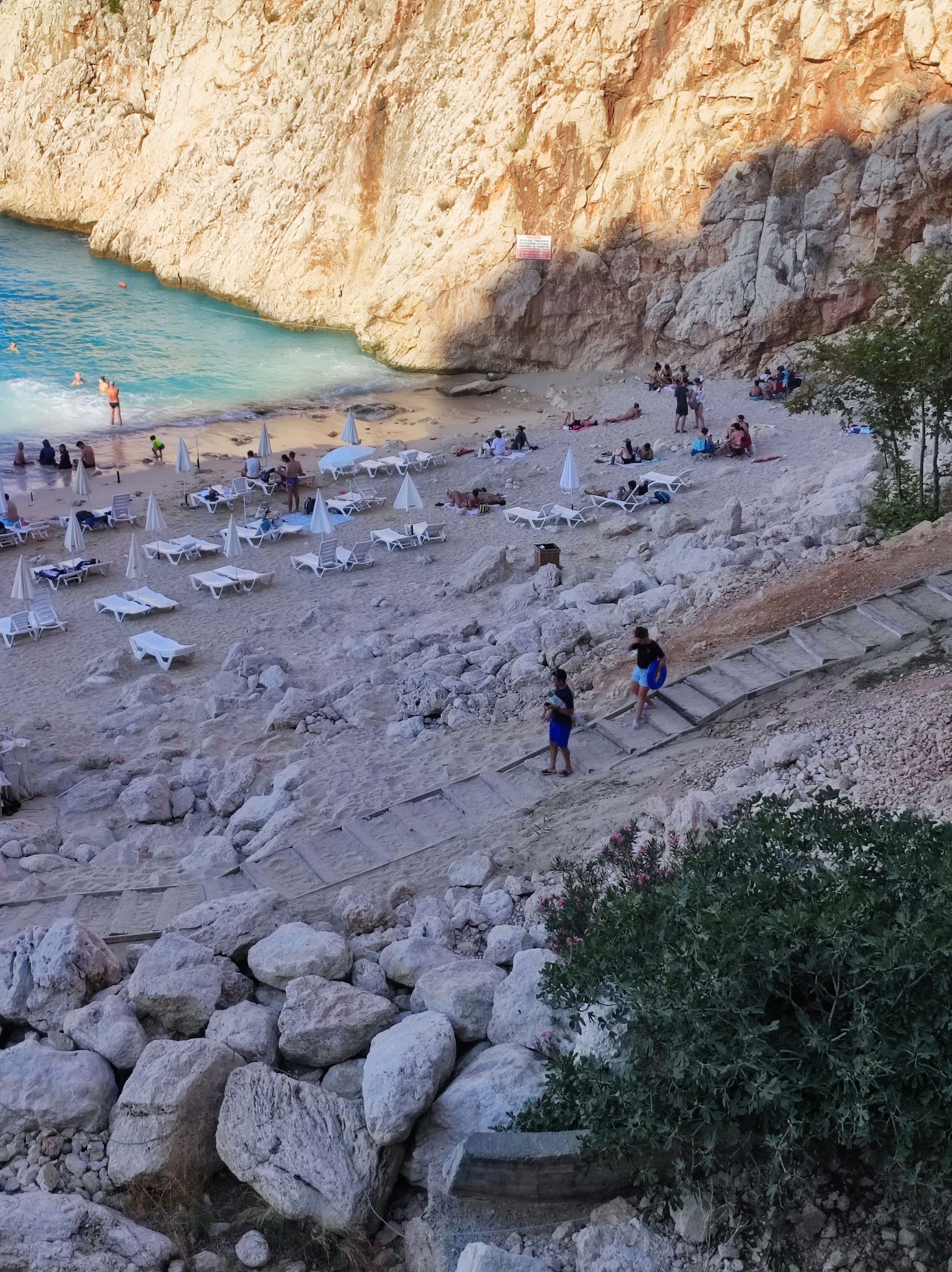 Kaputaş Plajı'in fotoğrafı çok temiz temizlik seviyesi ile