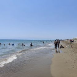 Belek Halk Plajı'in fotoğrafı kahverengi su yüzey ile